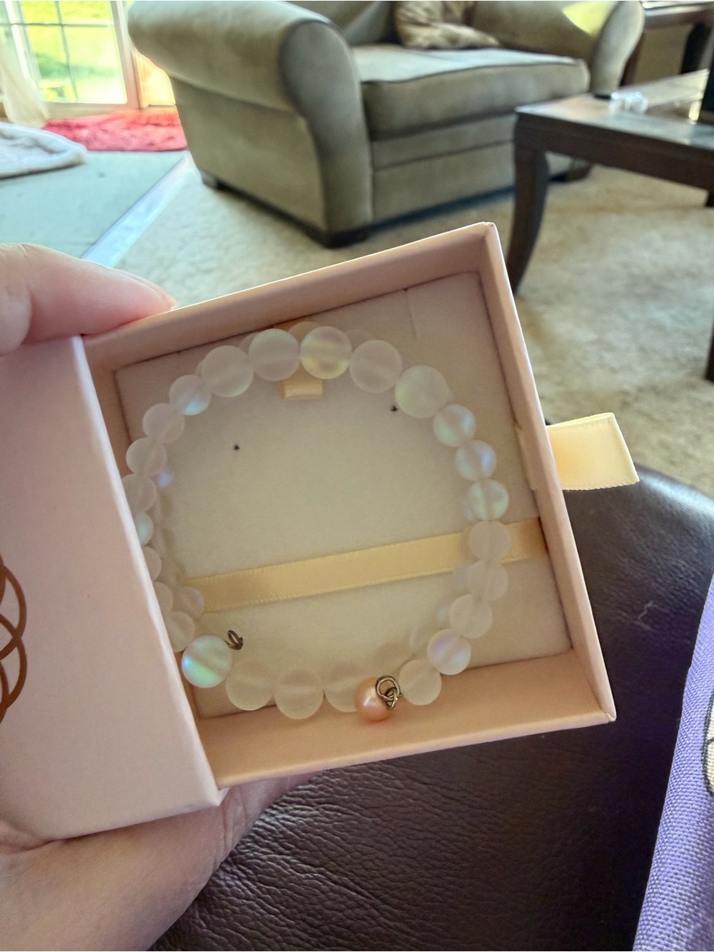 Elegant Frosted Bead Bracelet with Pearl Accent - Women Jewelry
